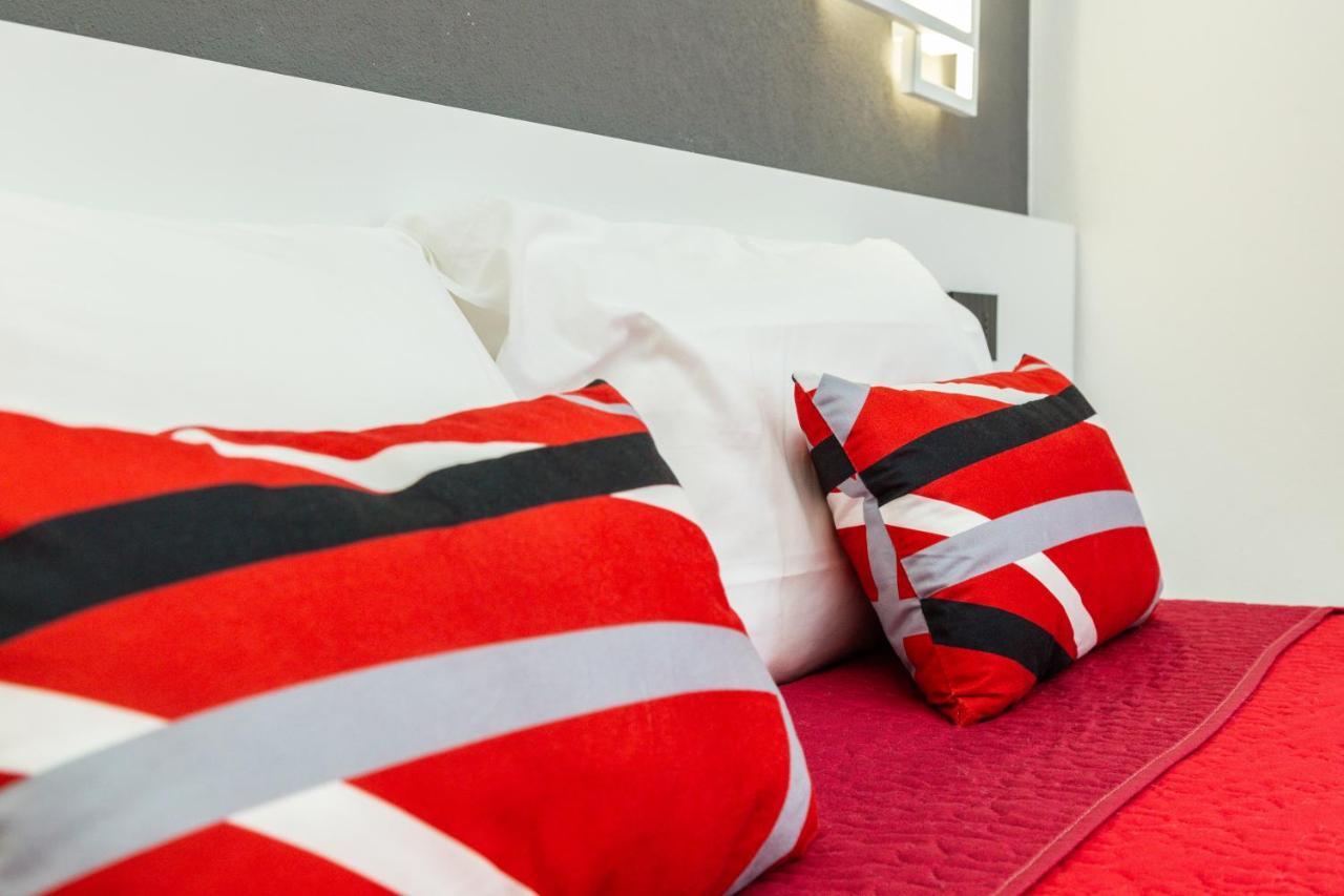 Incantos Charme B&B Тортоли Экстерьер фото